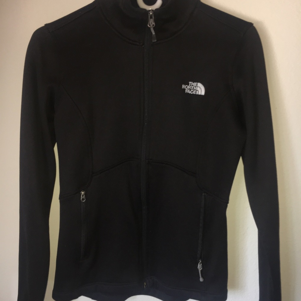 North face sweater